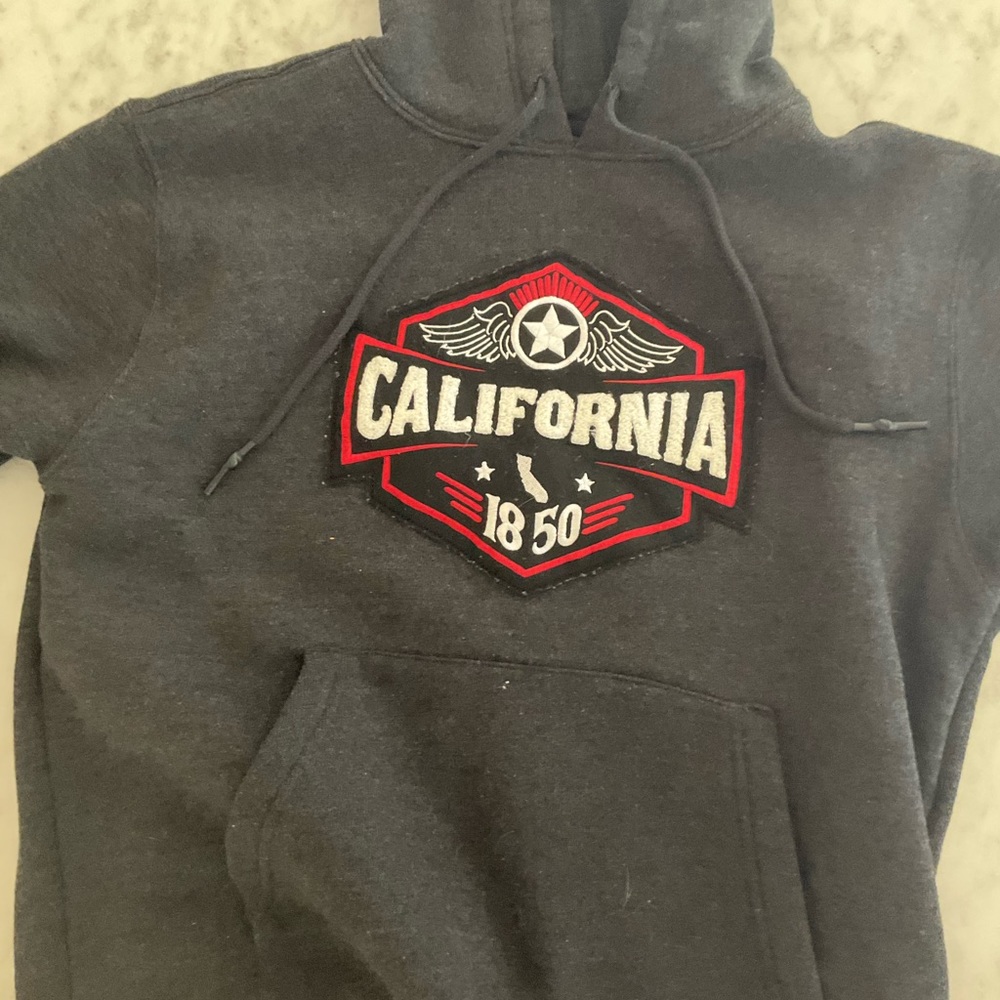 California sweatshirt